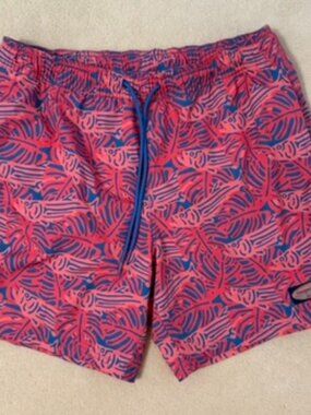 Vineyard Vines swim trunks